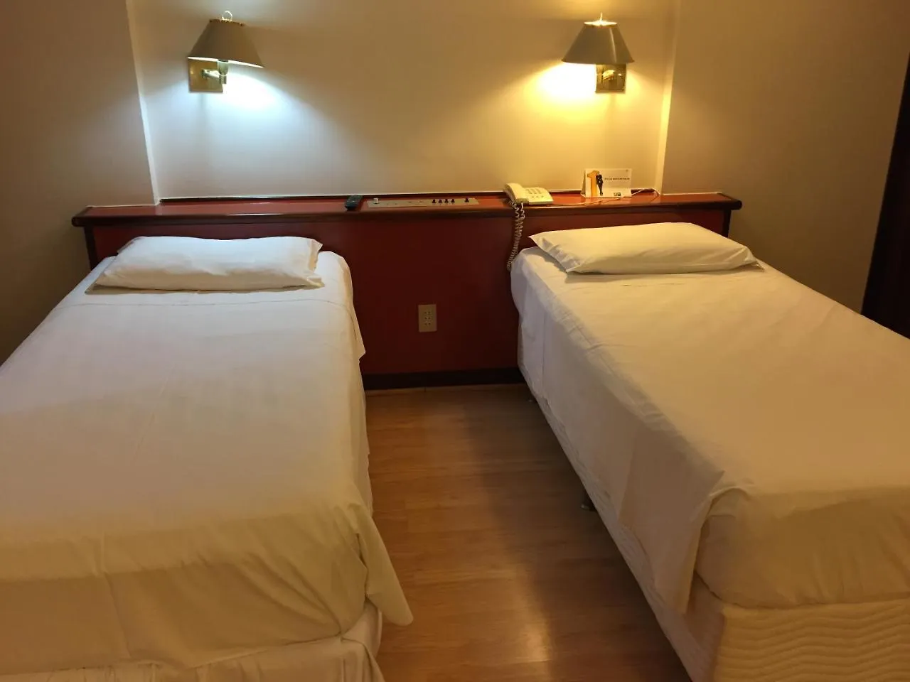 Evandro Apart Hotel Brasília